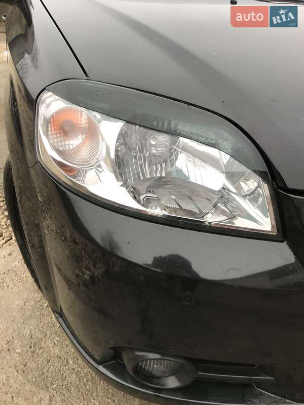 Седан Chevrolet Aveo 2006 в Городке