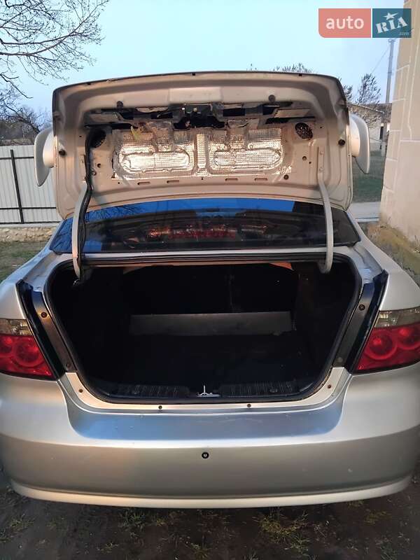 Седан Chevrolet Aveo 2008 в Тернополе