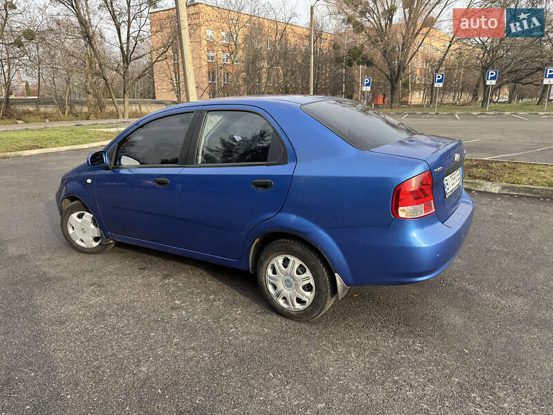 Седан Chevrolet Aveo 2005 в Полтаве фото 7 Седан Chevrolet Aveo 2005 в Полтаве
