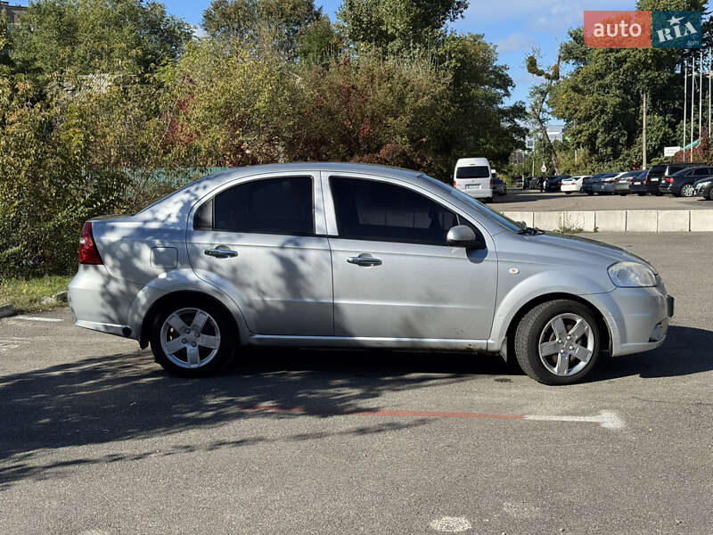 Седан Chevrolet Aveo 2008 в Киеве фото 6 Седан Chevrolet Aveo 2008 в Киеве