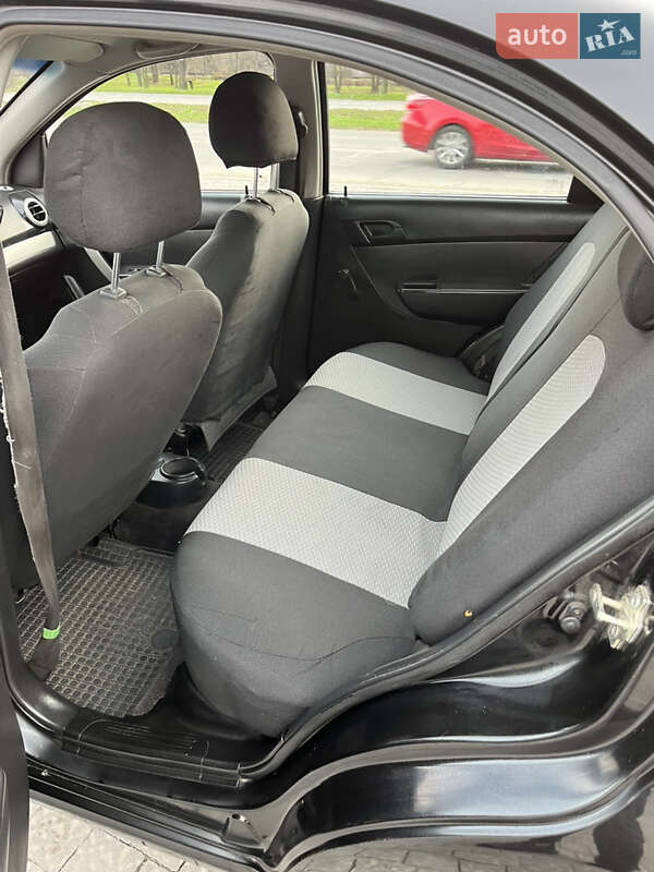 Седан Chevrolet Aveo 2007 в Запорожье