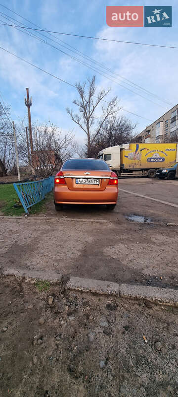 Седан Chevrolet Aveo 2008 в Изюме