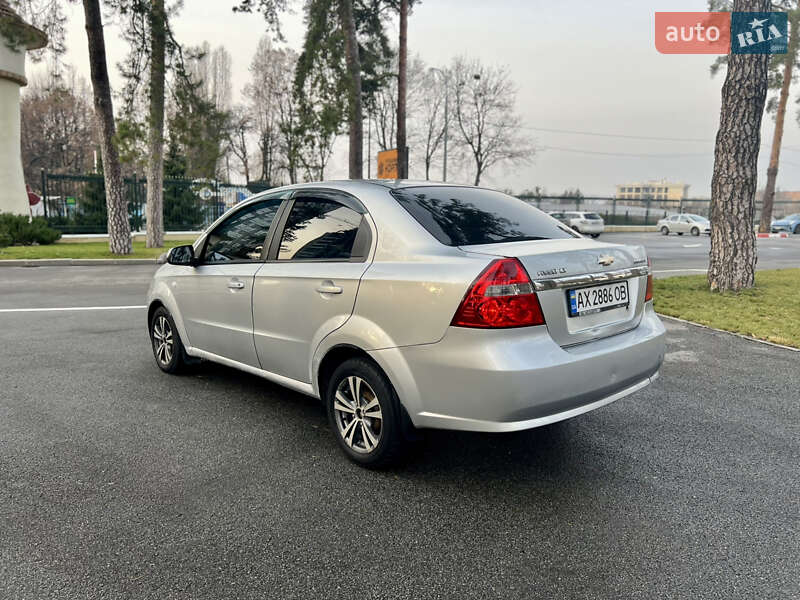 Седан Chevrolet Aveo 2008 в Харкові