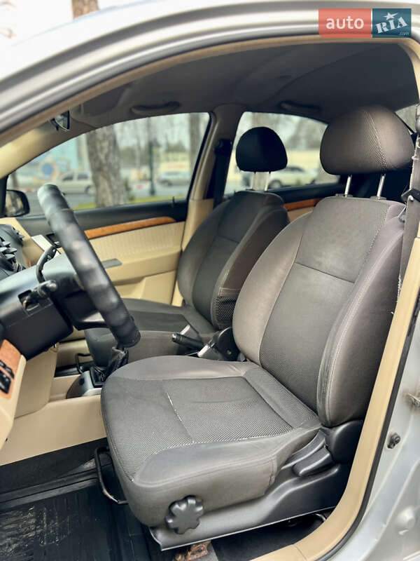 Седан Chevrolet Aveo 2008 в Харкові