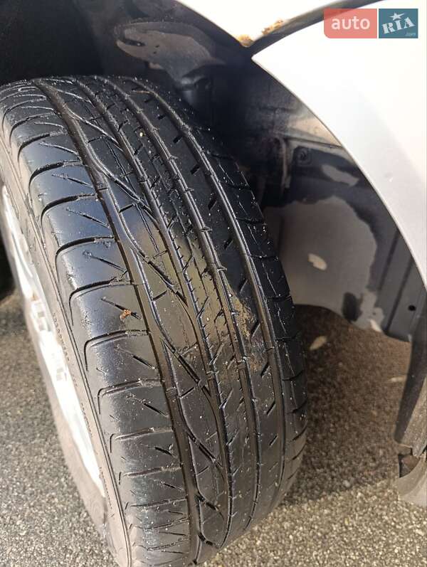 Хэтчбек Chevrolet Aveo 2008 в Киеве