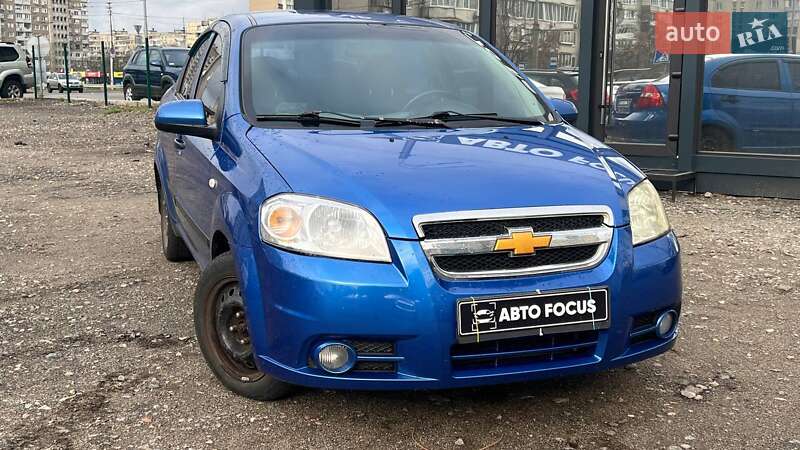 Седан Chevrolet Aveo 2006 в Києві