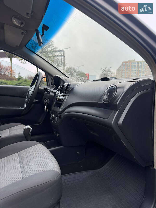 Хетчбек Chevrolet Aveo 2008 в Києві