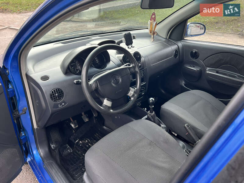 Седан Chevrolet Aveo 2005 в Ізяславі