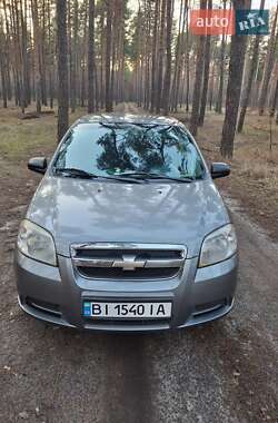 Седан Chevrolet Aveo 2008 в Полтаве