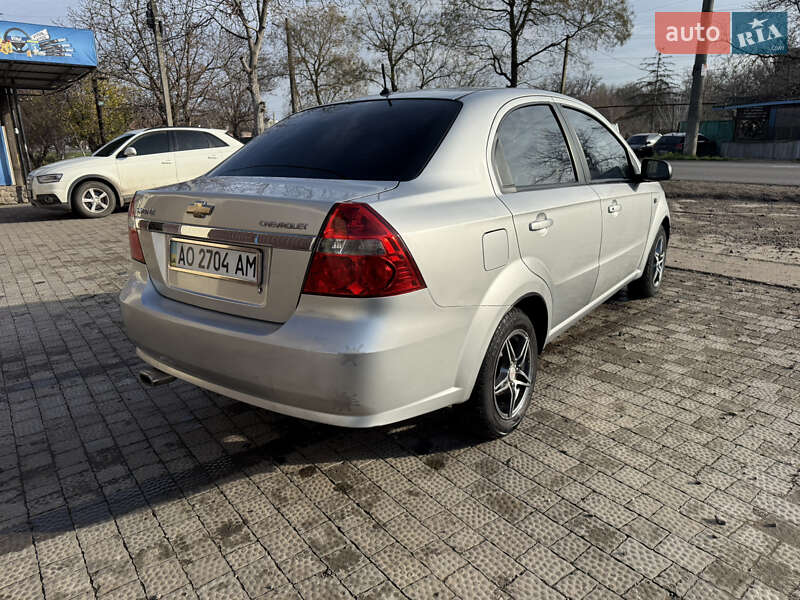 Седан Chevrolet Aveo 2008 в Николаеве