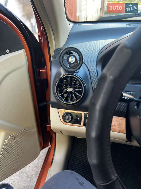 Седан Chevrolet Aveo 2008 в Вознесенську