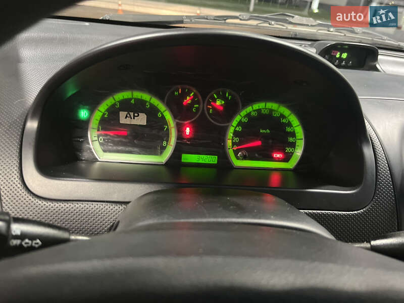 Седан Chevrolet Aveo 2008 в Києві фото 6 Седан Chevrolet Aveo 2008 в Києві