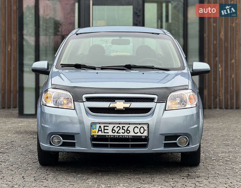 Седан Chevrolet Aveo 2008 в Дніпрі