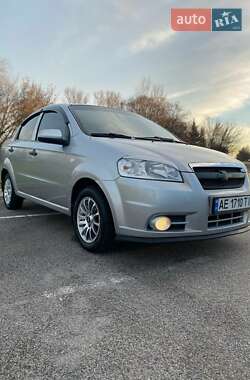 Седан Chevrolet Aveo 2006 в Дніпрі