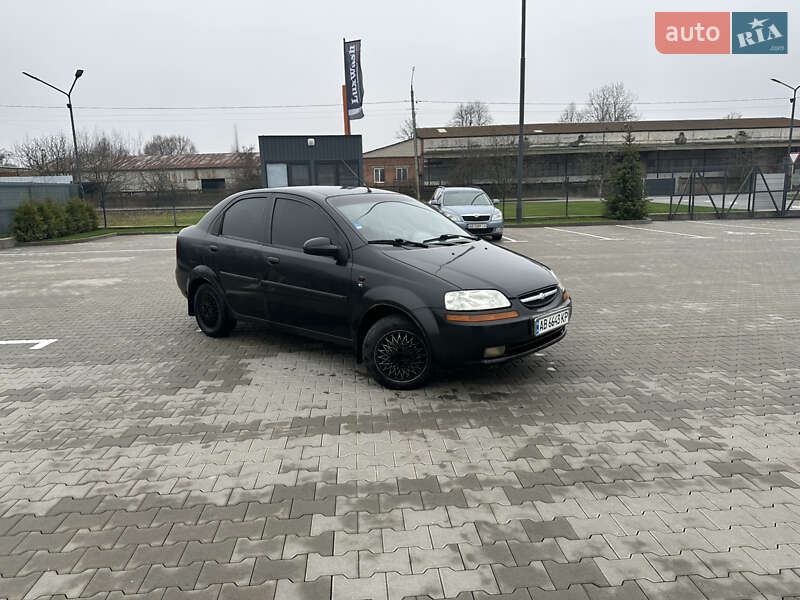Седан Chevrolet Aveo 2004 в Вінниці