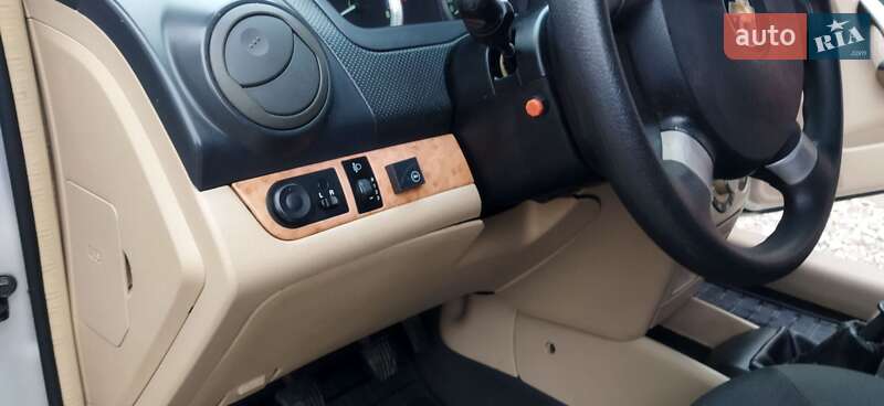 Седан Chevrolet Aveo 2008 в Ивано-Франковске фото 38 Седан Chevrolet Aveo 2008 в Ивано-Франковске