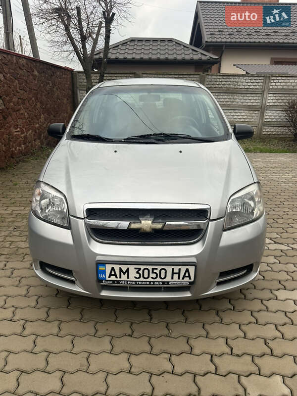 Седан Chevrolet Aveo 2008 в Житомире фото 3 Седан Chevrolet Aveo 2008 в Житомире