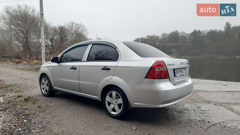 Седан Chevrolet Aveo 2008 в Вінниці
