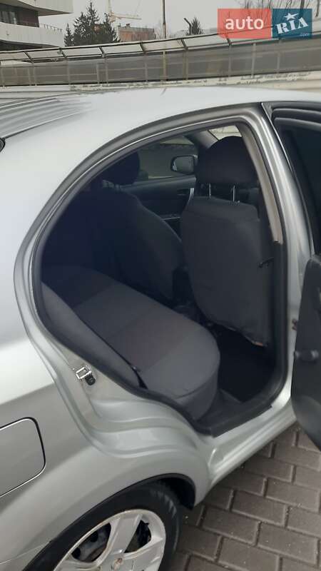 Седан Chevrolet Aveo 2008 в Вінниці