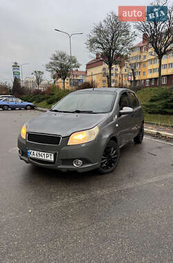 Хэтчбек Chevrolet Aveo 2008 в Киеве