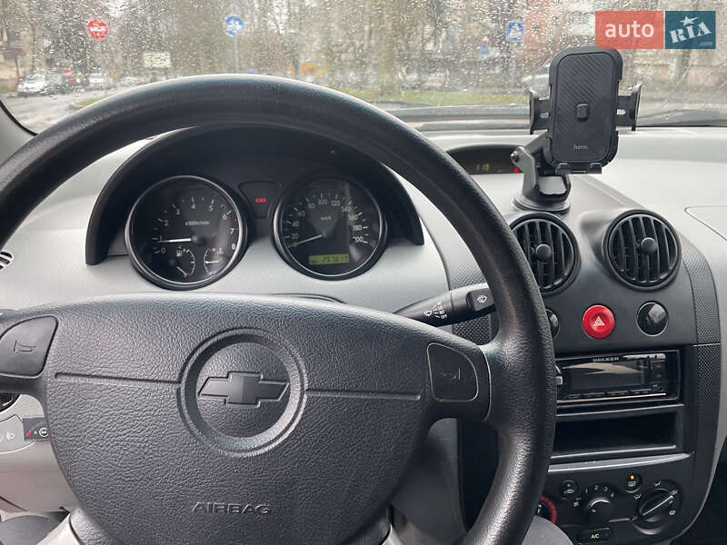 Седан Chevrolet Aveo 2004 в Виннице фото 6 Седан Chevrolet Aveo 2004 в Виннице