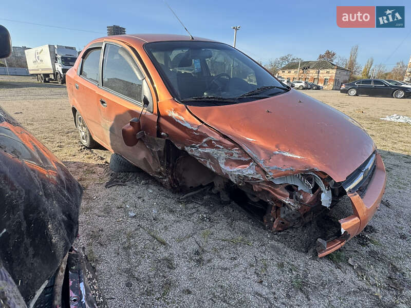 Седан Chevrolet Aveo 2006 в Кропивницькому
