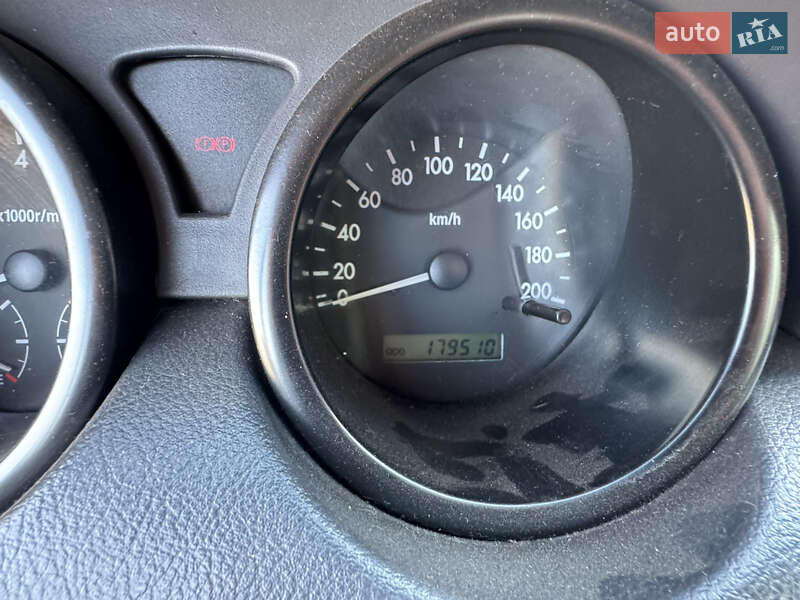 Седан Chevrolet Aveo 2006 в Кропивницькому