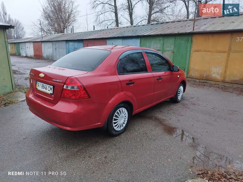 Седан Chevrolet Aveo 2006 в Киеве