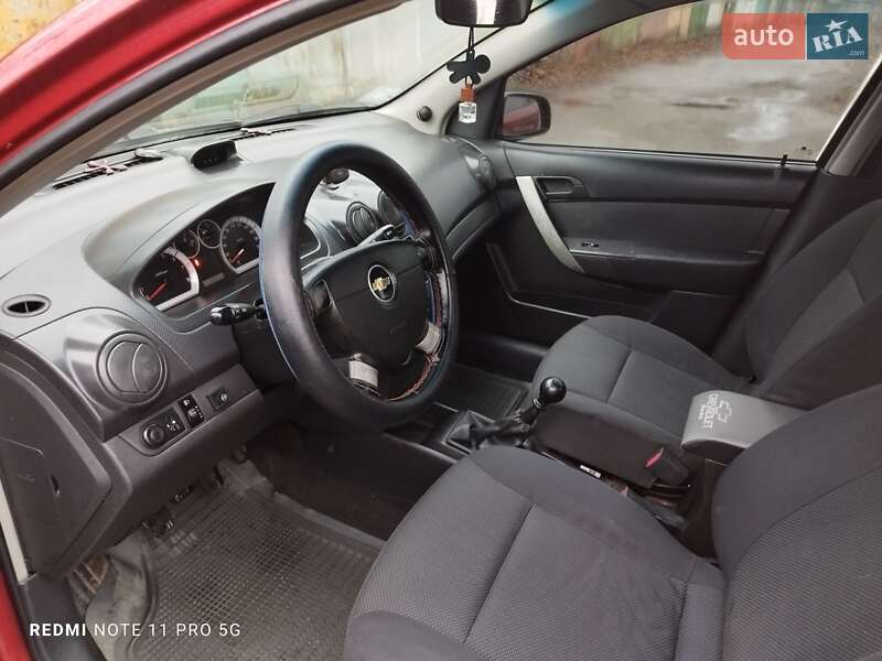 Седан Chevrolet Aveo 2006 в Киеве