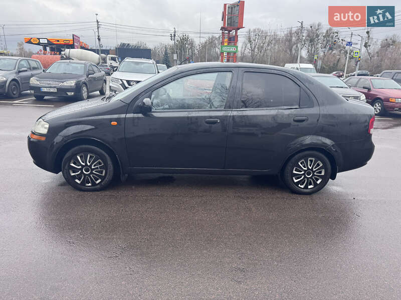 Седан Chevrolet Aveo 2005 в Києві фото 3 Седан Chevrolet Aveo 2005 в Києві