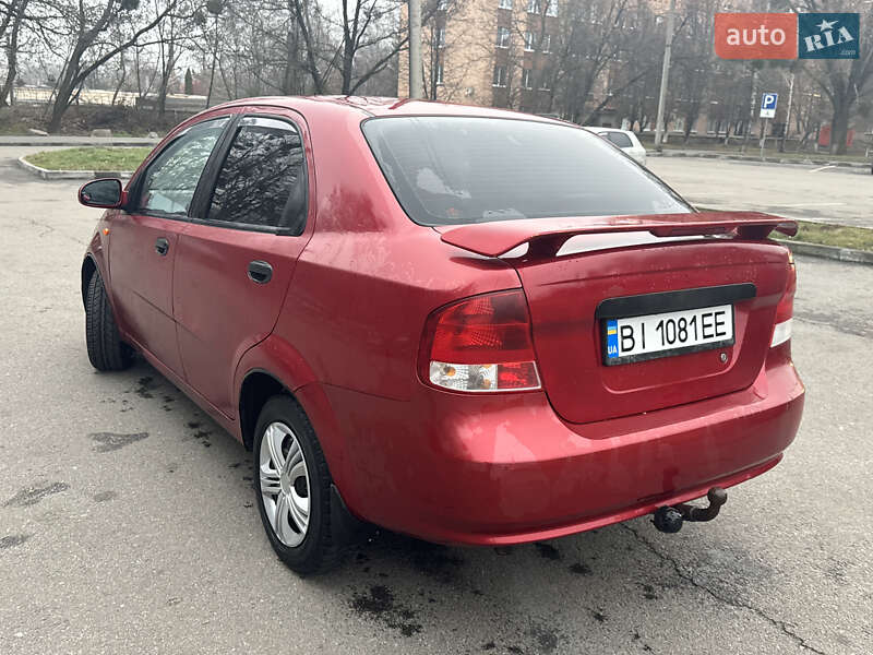Седан Chevrolet Aveo 2005 в Полтаві