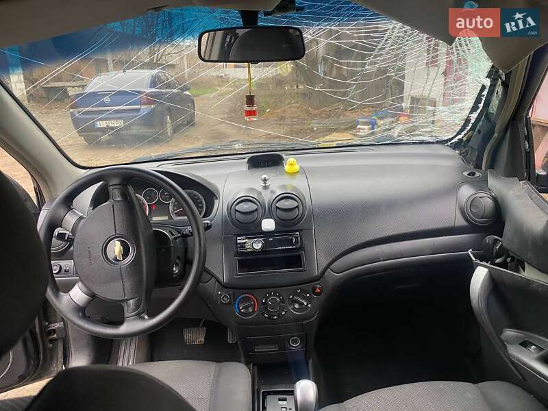 Хэтчбек Chevrolet Aveo 2011 в Киеве фото 6 Хэтчбек Chevrolet Aveo 2011 в Киеве
