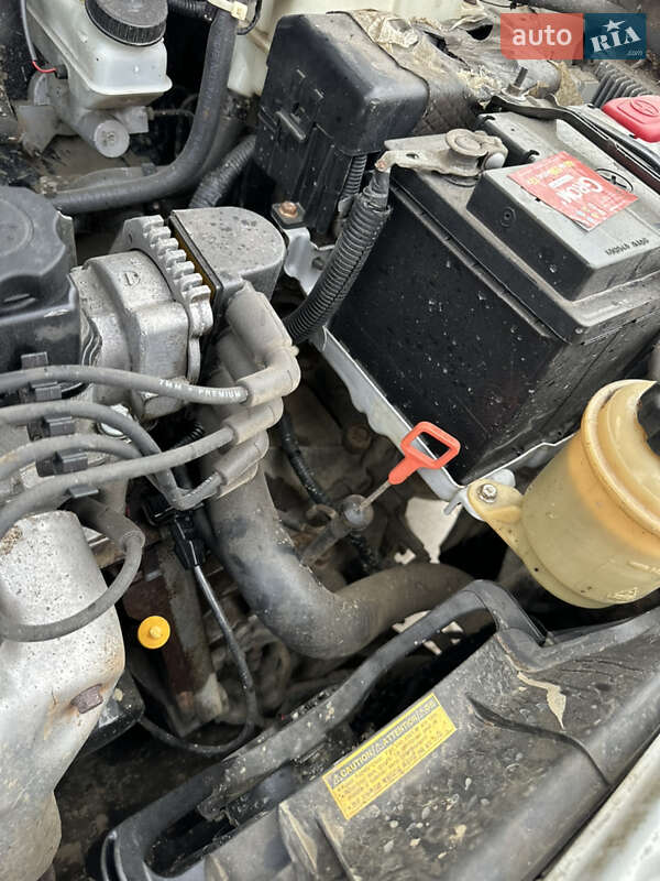 Седан Chevrolet Aveo 2006 в Чернівцях