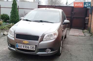 Хетчбек Chevrolet Aveo 2009 в Краснограді