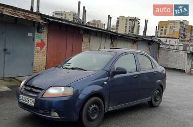 Седан Chevrolet Aveo 2006 в Киеве