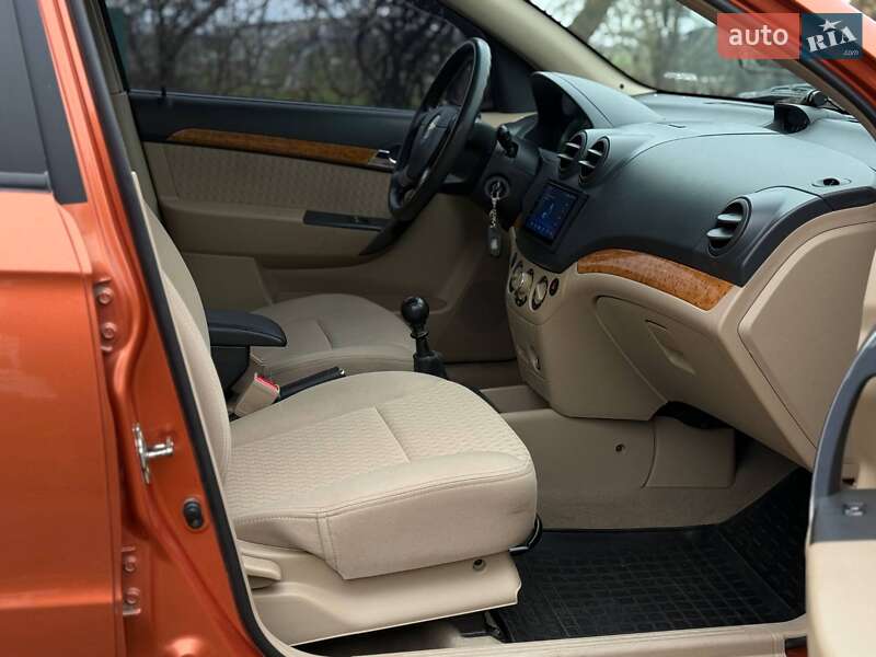 Седан Chevrolet Aveo 2007 в Николаеве фото 9 Седан Chevrolet Aveo 2007 в Николаеве