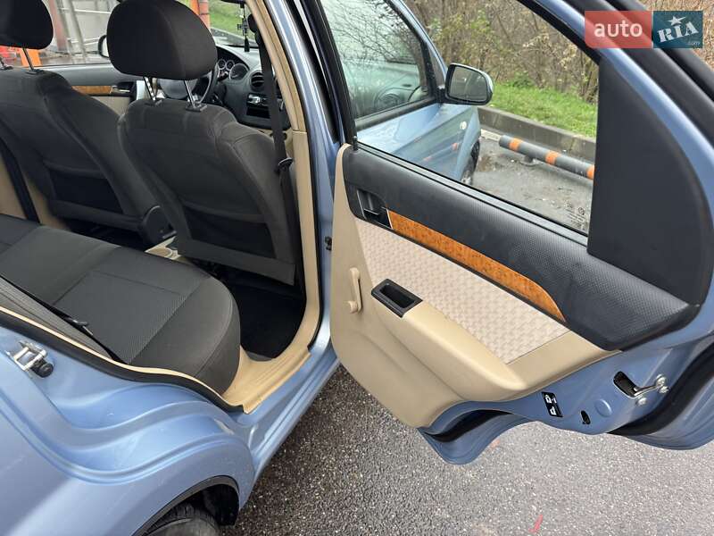 Седан Chevrolet Aveo 2008 в Харкові фото 15 Седан Chevrolet Aveo 2008 в Харкові