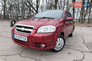 Седан Chevrolet Aveo 2008 в Умані