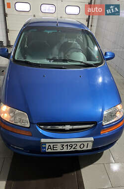 Седан Chevrolet Aveo 2005 в Кривом Роге