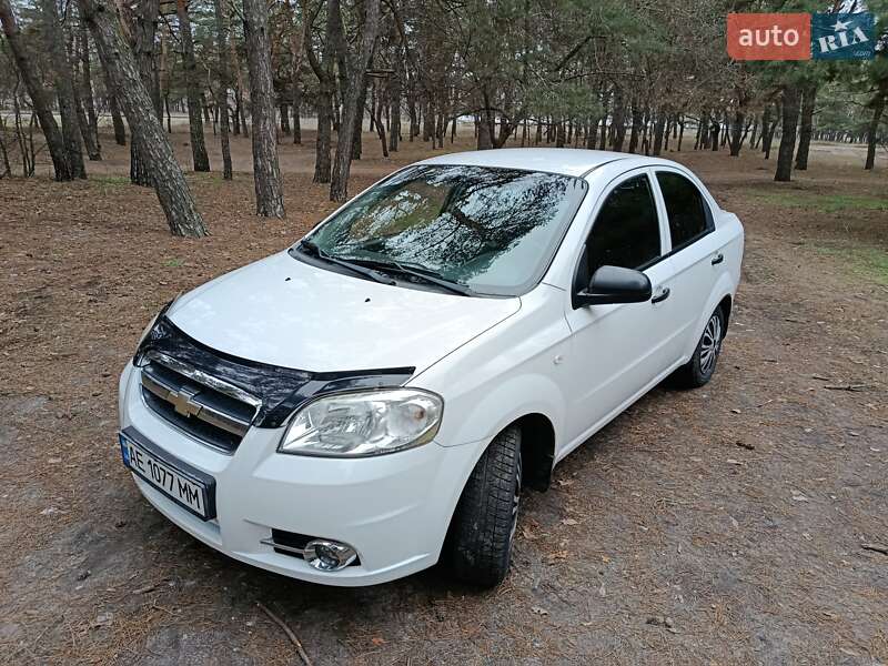 Седан Chevrolet Aveo 2007 в Дніпрі