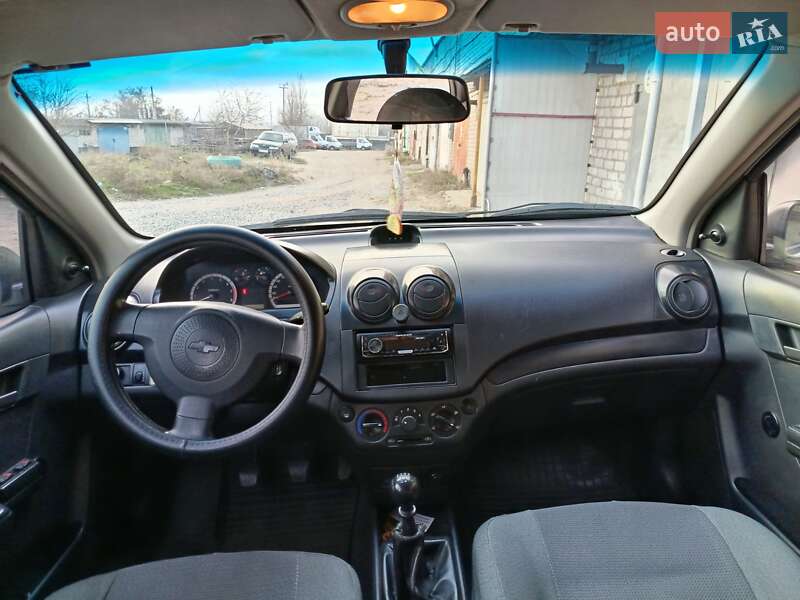 Седан Chevrolet Aveo 2007 в Дніпрі