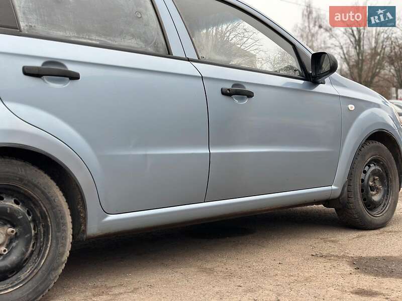 Седан Chevrolet Aveo 2011 в Вінниці