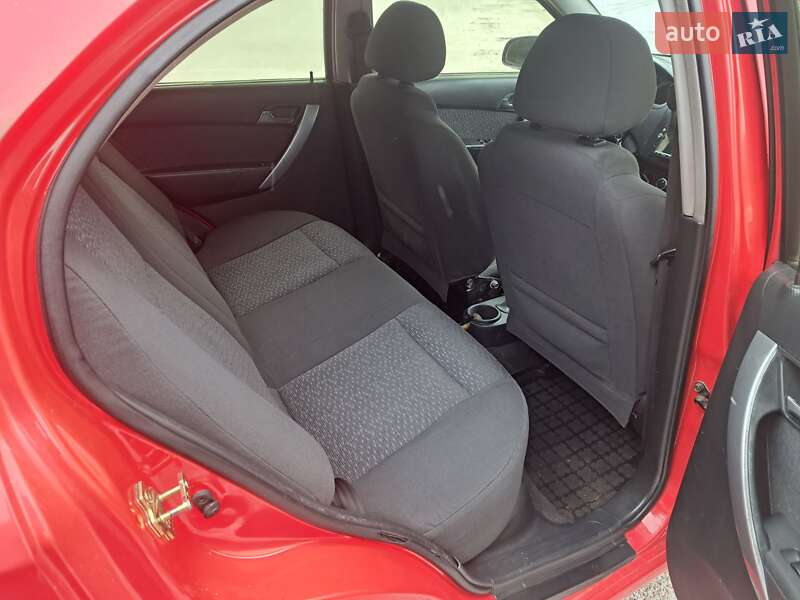 Седан Chevrolet Aveo 2006 в Бердичеве фото 16 Седан Chevrolet Aveo 2006 в Бердичеве