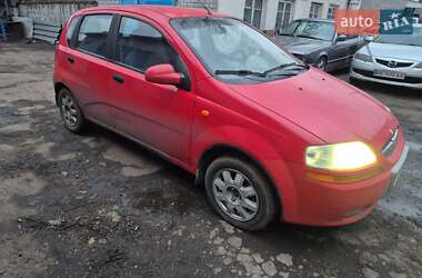 Хэтчбек Chevrolet Aveo 2005 в Днепре