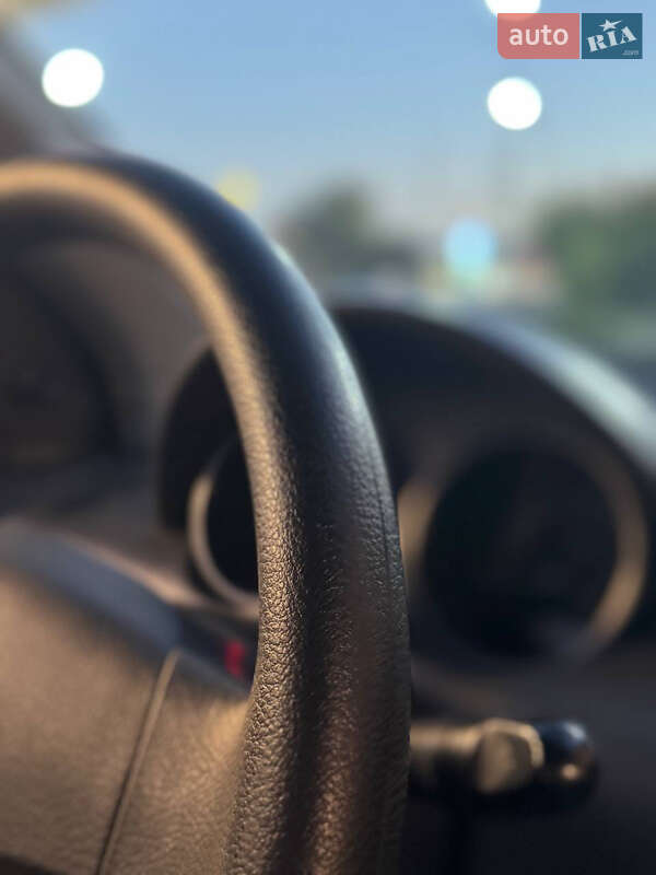 Седан Chevrolet Aveo 2005 в Полтаві