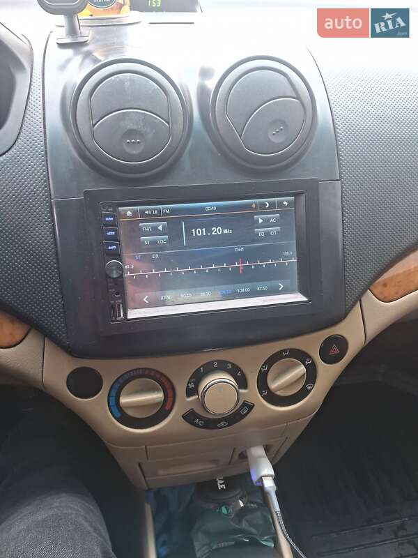 Седан Chevrolet Aveo 2008 в Хмельницькому