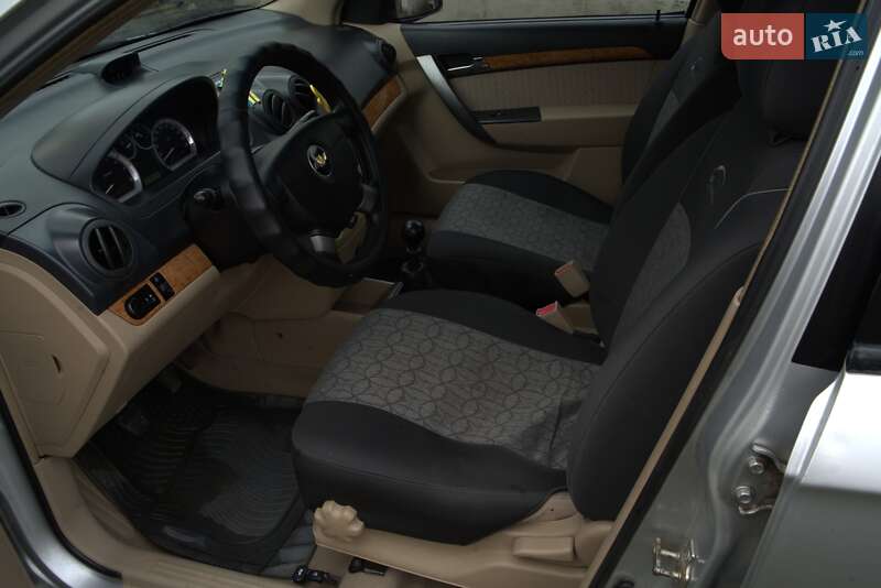 Седан Chevrolet Aveo 2007 в Здолбуніві фото 3 Седан Chevrolet Aveo 2007 в Здолбуніві