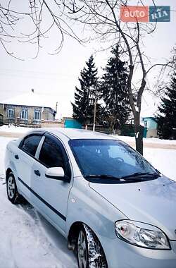 Седан Chevrolet Aveo 2008 в Чугуєві