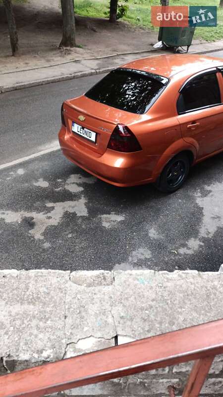 Седан Chevrolet Aveo 2006 в Днепре