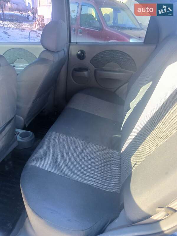 Седан Chevrolet Aveo 2005 в Рудки